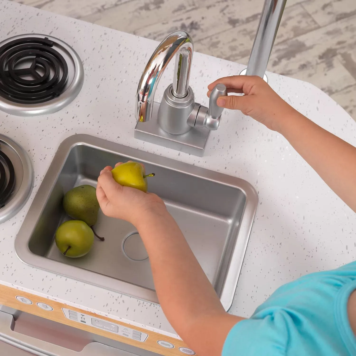 KidKraft Uptown Kitchen KidKraft
