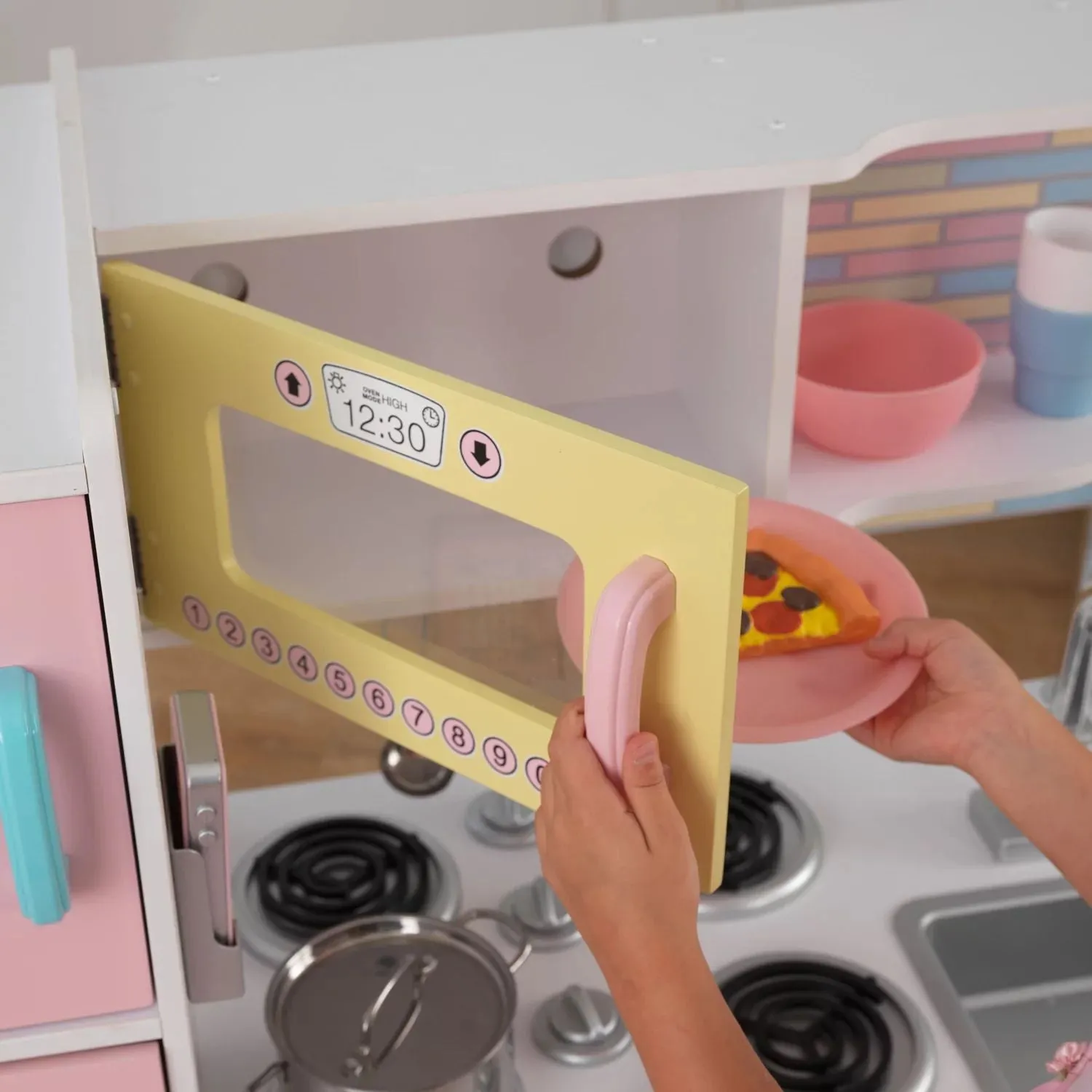 KidKraft Uptown Kitchen KidKraft