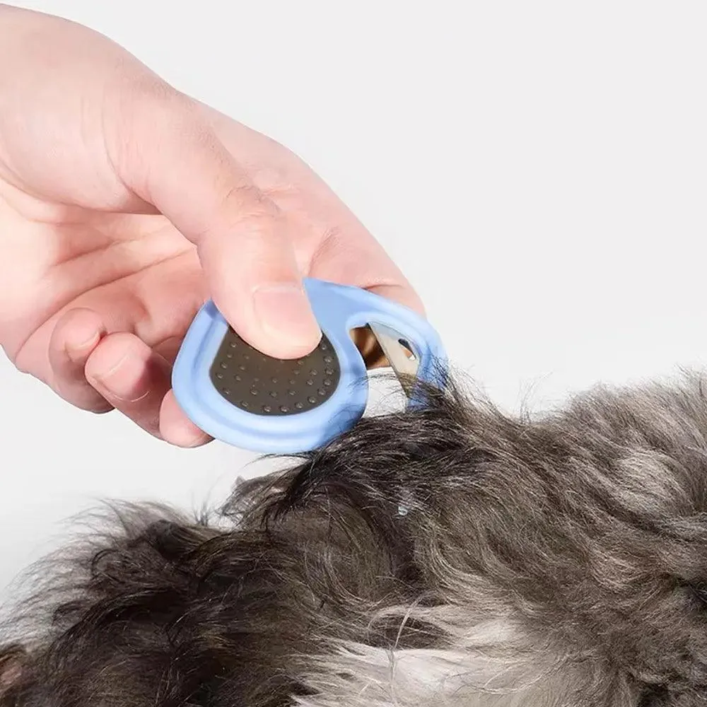 Pet Hair Cutter Comb – Lightweight, Durable Grooming Tool for Removing Tangles and Knots, Suitable for All Pets, Available in 4 Colors